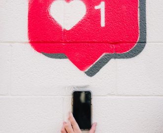 karsten-winegeart-60GsdOMRFGc-unsplash Instagram Like Darstellung